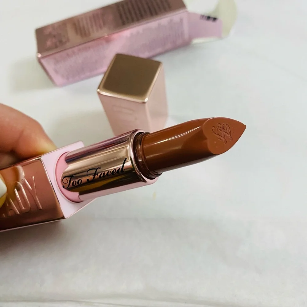Too Faced‎ NIB Comeback Queen Lady Bold Em-Power Pigment Lipstick